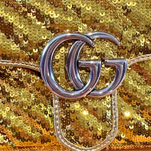 Gucci GG Marmont Mini Gold Sequin Shoulder Bag - Picture 7 of 14